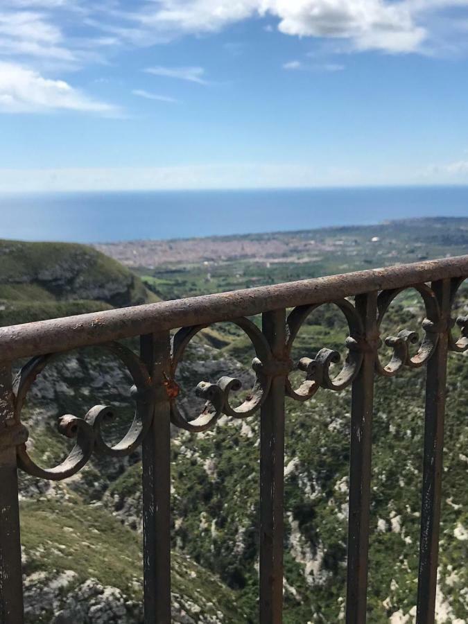 Affittacamere Eremo Madonna delle Grazie Avola Esterno foto